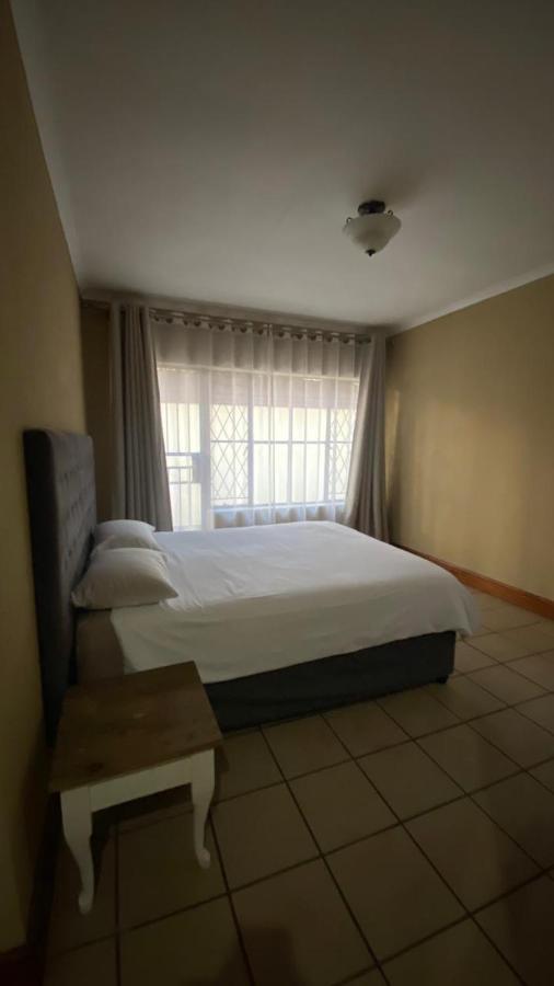 Randjesfontein Entire 4 Bedroom House In Midrand, Johannesburg מראה חיצוני תמונה